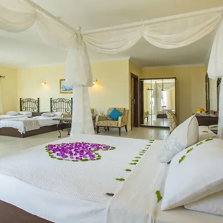Otel Cachet - Adult Only +14 3*